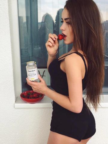 Анкета проститутки Арина - Фото 1, , 25 лет, №379462